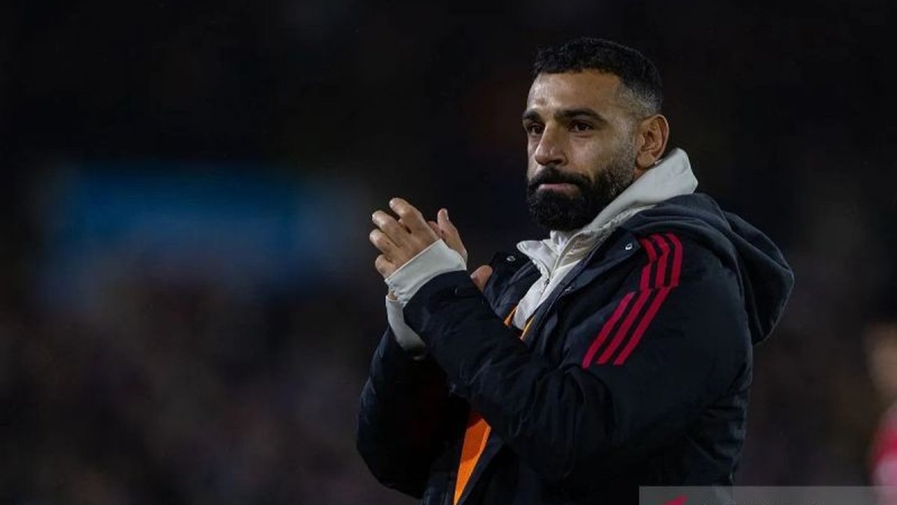 Tiga raksasa Liga Inggris, Liverpool, Manchester City, dan Chelsea, berhasil mengamankan tempat di fase berikutnya Piala FA setelah menunjukkan performa dominan dalam pertandingan terbaru. Simak detail hasil Piala FA selengkapnya!