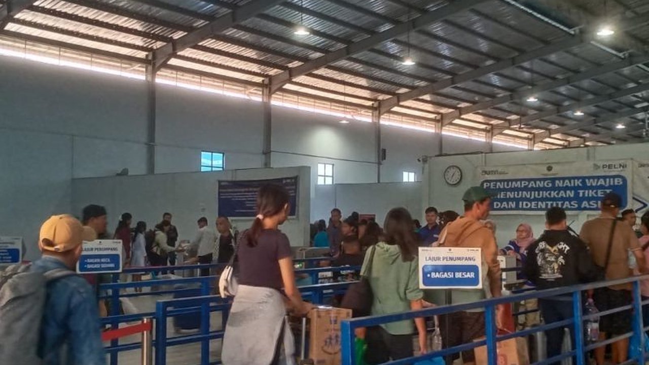 PT Pelni Cabang Batam memproyeksikan kenaikan jumlah penumpang hingga 5 persen pada Angkutan Lebaran 2026, dengan berbagai persiapan untuk mengantisipasi lonjakan.