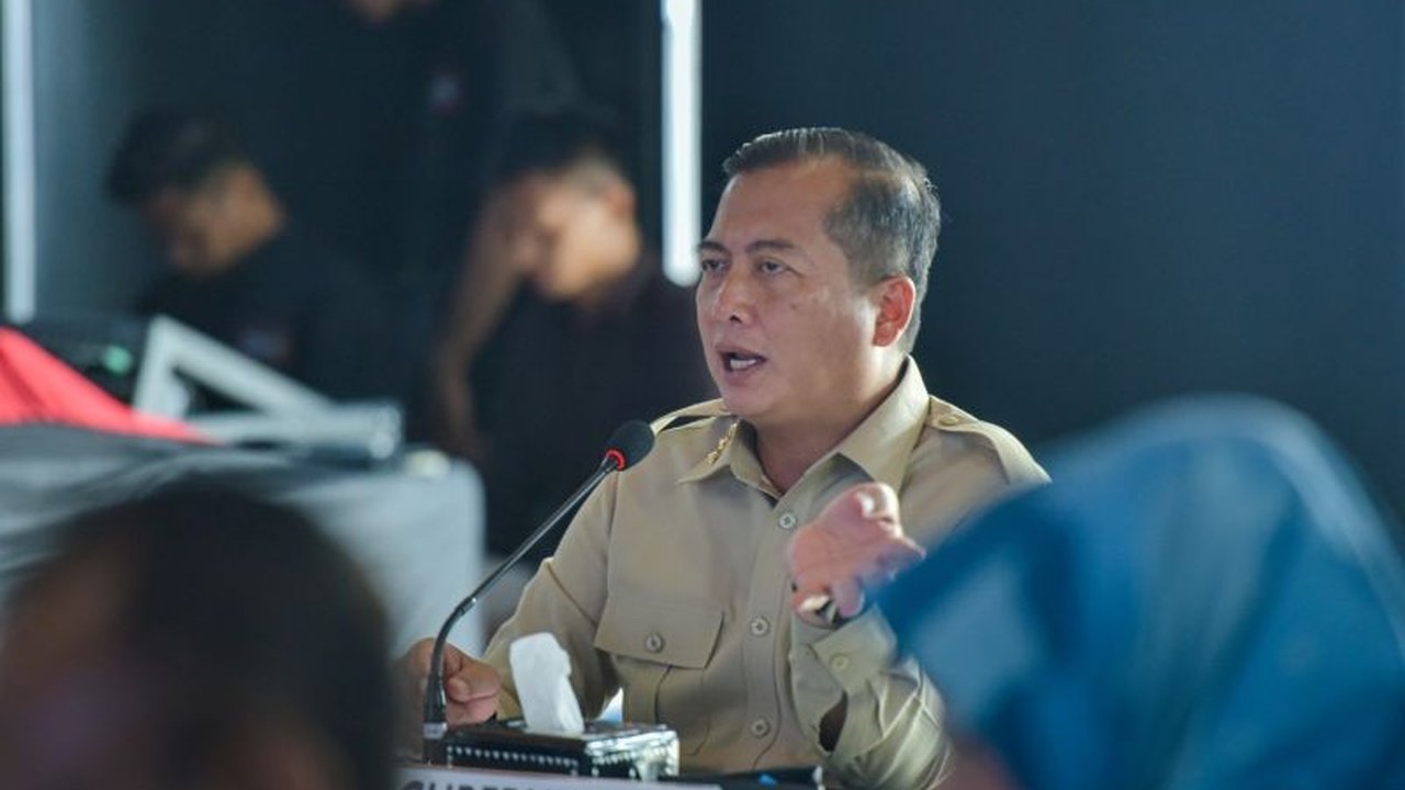 Kabar gembira bagi industri pariwisata NTB! Gubernur Lalu Muhamad Iqbal memastikan pembukaan rute Penerbangan Lombok-Darwin pada Februari 2026, memperluas konektivitas dan potensi ekonomi daerah.