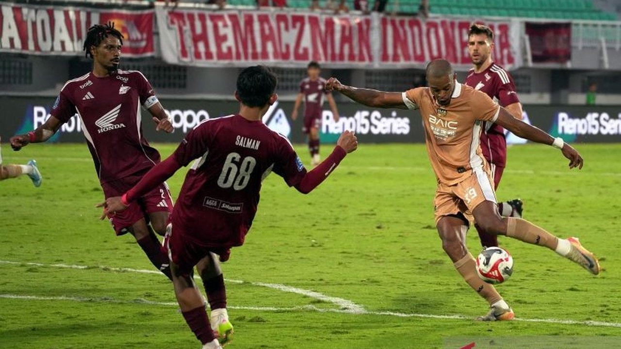 Pelatih Dewa United, Jan Olde Riekerink, mengungkapkan kelegaan setelah timnya Dewa United kembali menang 2-0 atas PSM Makassar, mengakhiri rentetan laga tandang yang berat di BRI Super League.