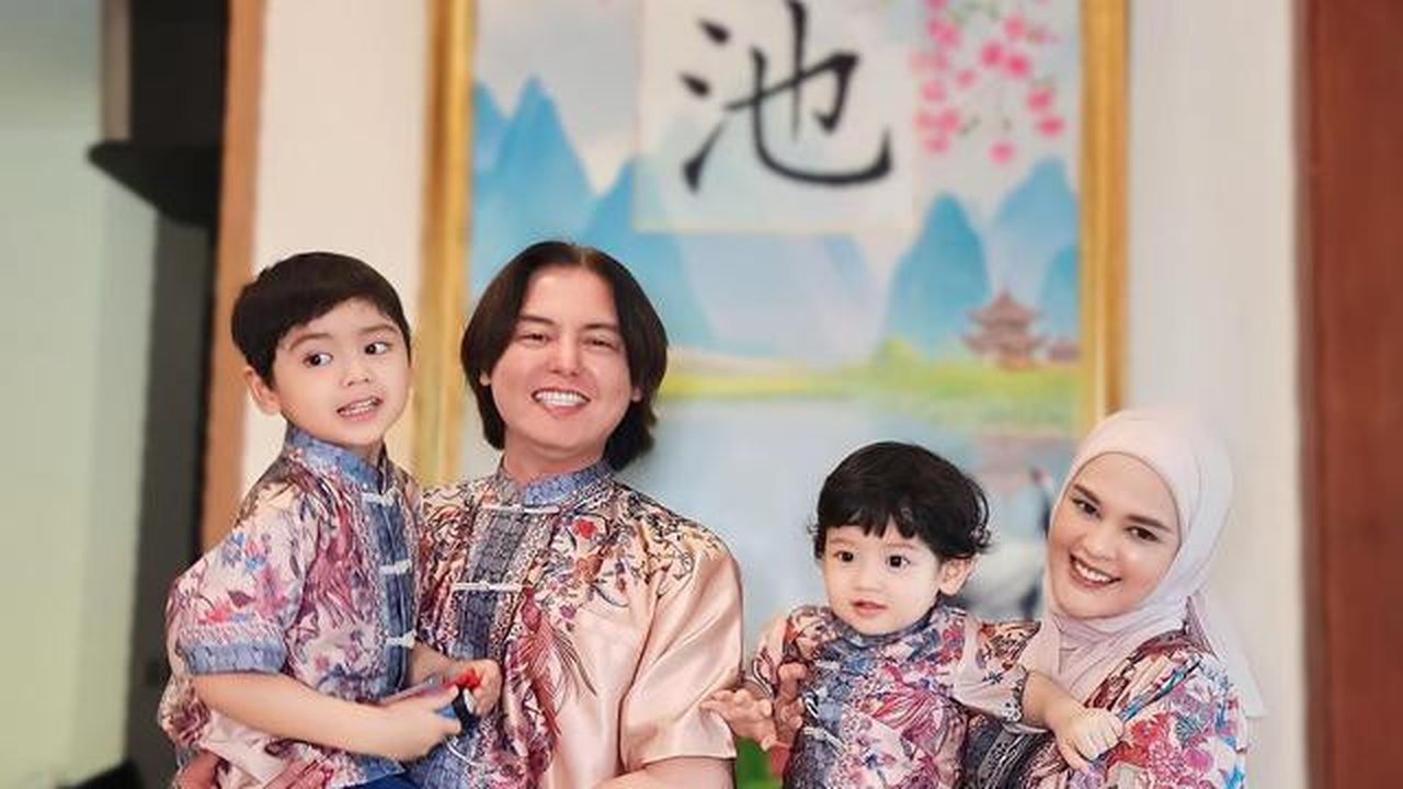 Cut Meyriska dan Roger Danuarta (Sumber: Instagram/cutratumeyriska)
