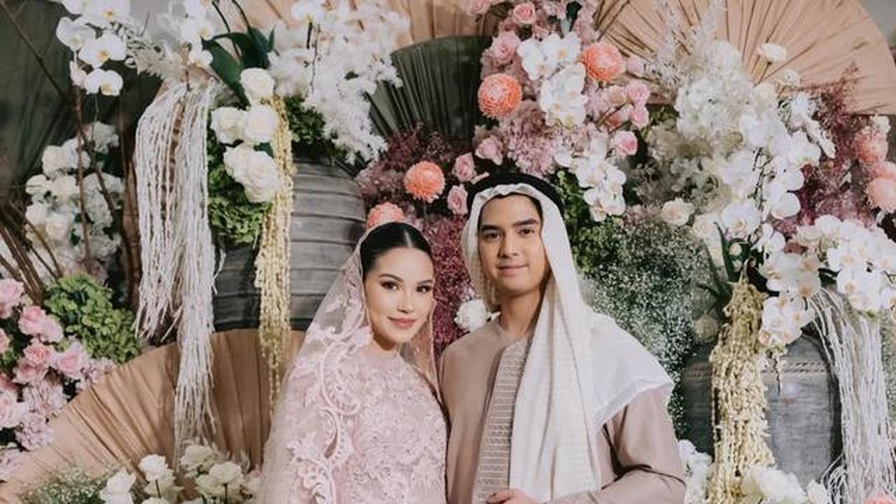 Al Ghazali dan Alyssa Daguise. (Foto: Instagram/alyssadaguise)