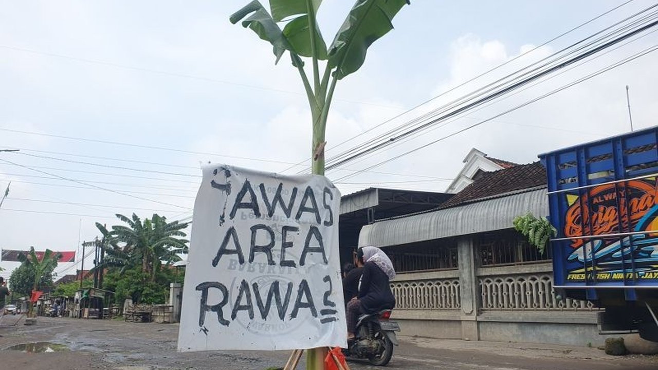 Pemerintah Kabupaten Tulungagung bergerak cepat menanggapi keluhan warga. Simak target perbaikan jalan rusak di Tulungagung yang diprioritaskan rampung sebelum Lebaran 2026.