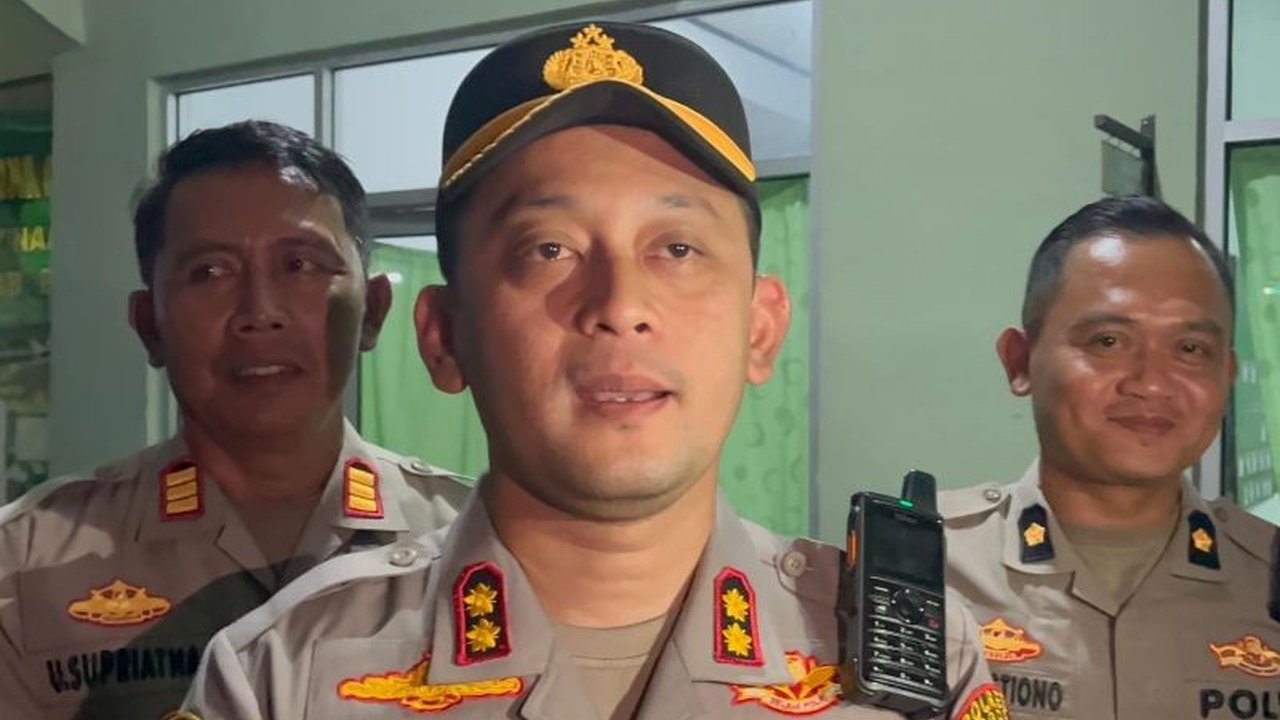 Kapolres Bogor AKBP Wikha Ardilestanto memastikan tidak ada sweeping selama bulan suci Ramadhan 1447 H di wilayahnya, menegaskan komitmen menjaga keamanan dan ketertiban masyarakat melalui patroli intensif.