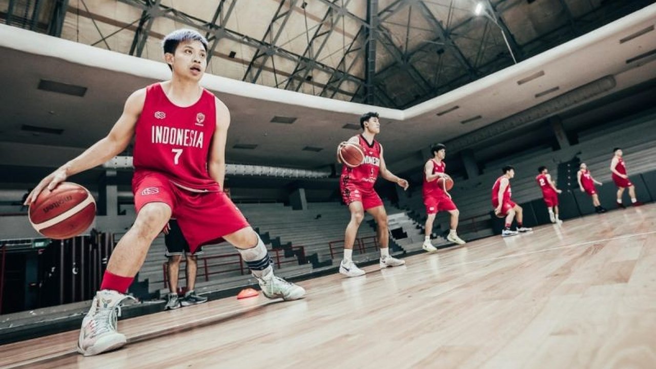 Dewan Pengurus Pusat Persatuan Bola Basket Seluruh Indonesia (DPP Perbasi) memperpanjang kerja sama dengan Molten hingga 2029, menegaskan komitmen penguatan ekosistem basket nasional dari akar rumput hingga elite.