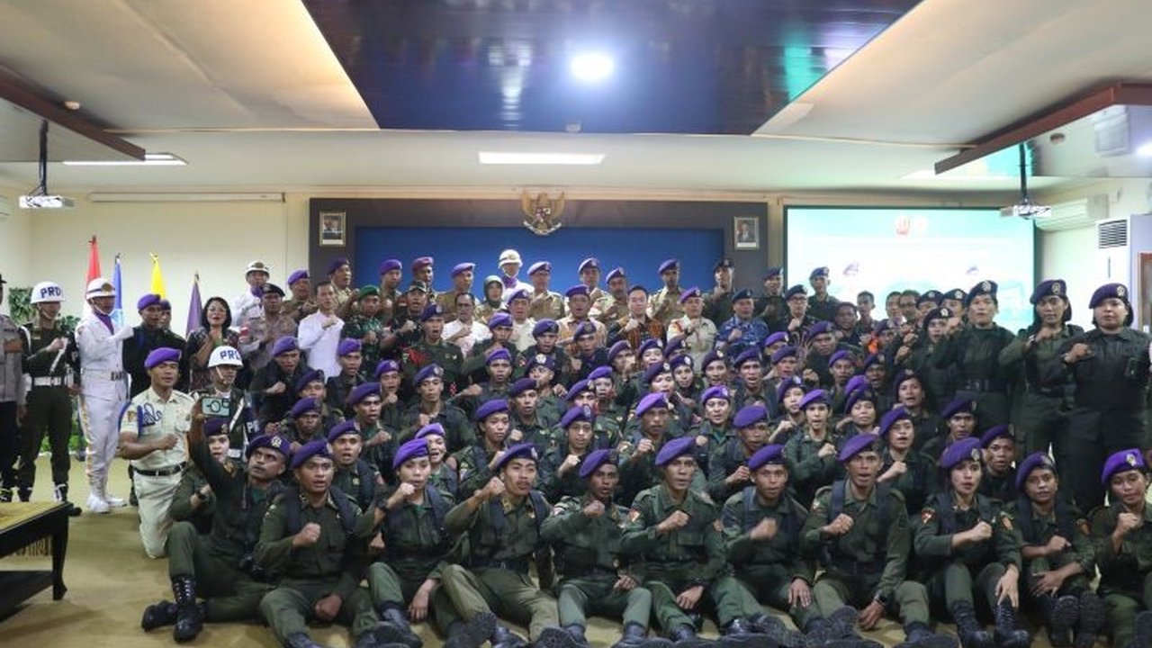 Wakil Menteri Desa dan Pembangunan Daerah Tertinggal (Wamendes PDT) RI, Ahmad Riza Patria, menekankan pentingnya peran Menwa Bela Negara sebagai garda terdepan di kampus dan masyarakat.