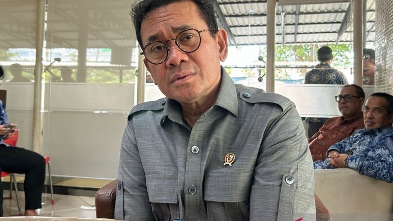 Diplomasi Prabowo Subianto di kancah internasional berhasil mempercepat finalisasi sejumlah perjanjian dagang strategis, termasuk komitmen besar dengan AS yang siap dongkrak ekspor nasional.