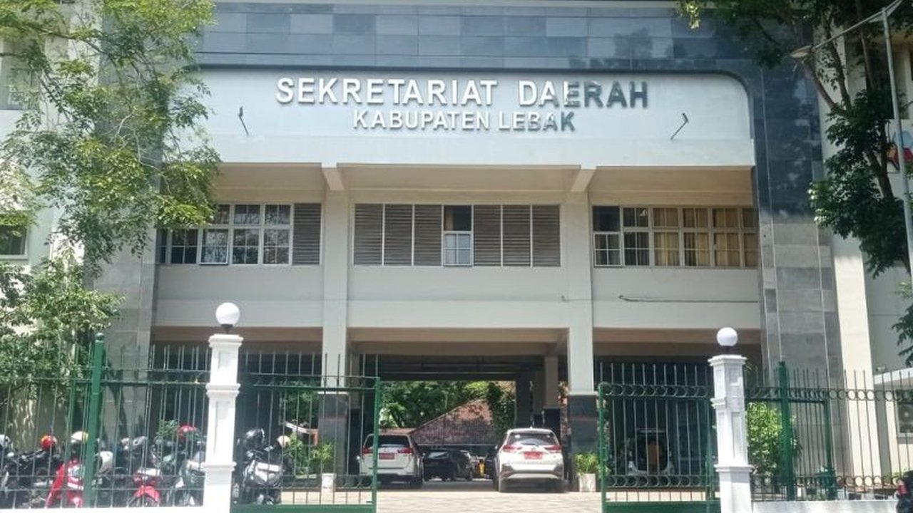 Pemerintah Kabupaten Lebak menginstruksikan seluruh ASN untuk menjaga optimalitas pelayanan publik selama Ramadhan 1447 H, dengan penyesuaian jam kerja demi kelancaran Pelayanan ASN Lebak Ramadhan.