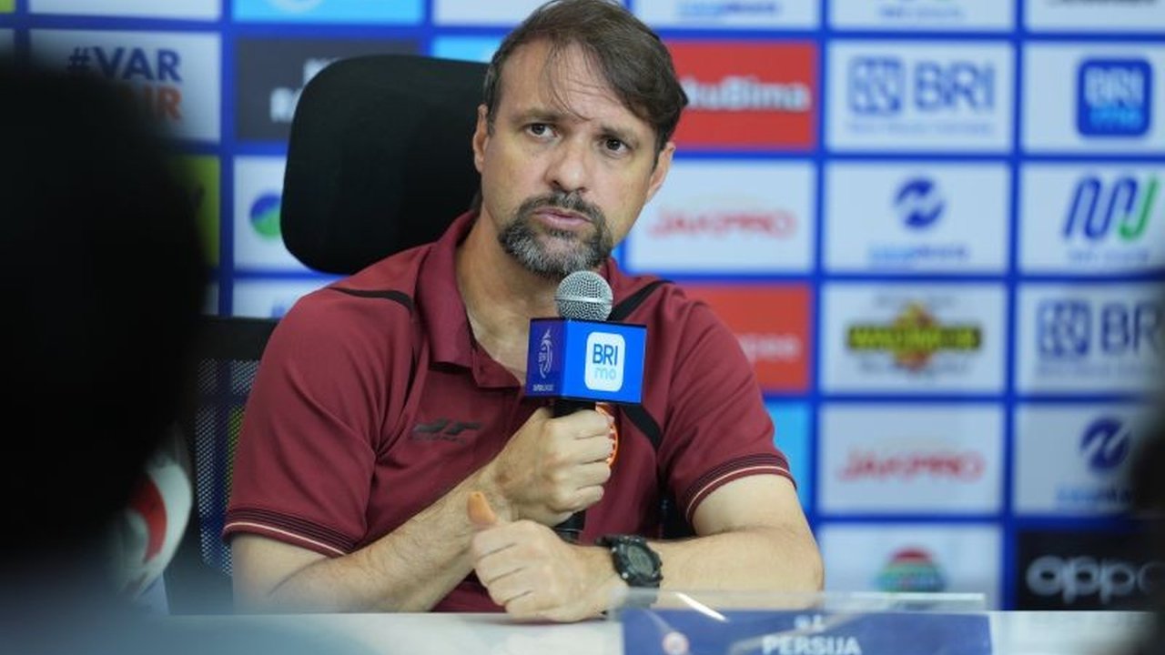 Persija Jakarta akan menjamu PSM Makassar dalam laga pembuka BRI Super League 2025/2026 malam ini di JIS. Simak **jadwal Persija vs PSM** lengkap serta prediksi sengit pertandingan kedua tim.