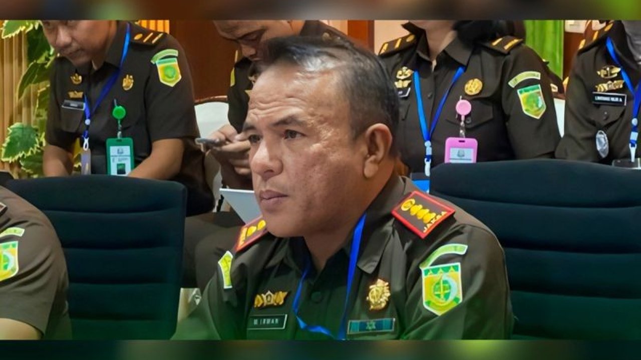 Kejaksaan Negeri Sukamara gencar edukasi Bank Perekonomian Rakyat (BPR) terkait pencegahan risiko hukum perbankan. Ini penting untuk memastikan tata kelola yang akuntabel dan menghindari masalah hukum di kemudian hari.