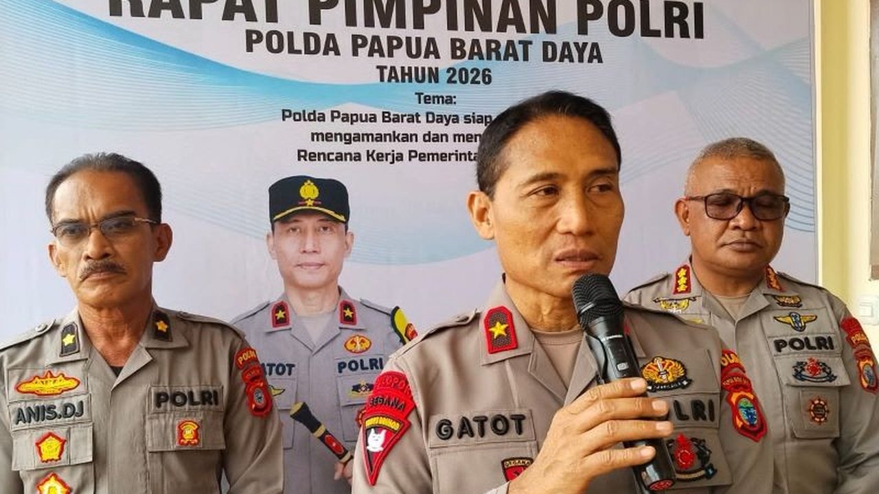 Kapolda PBD Brigjen Pol Gatot Haribowo menginstruksikan seluruh jajaran Polres untuk melakukan penertiban miras selama Ramadhan di Papua Barat Daya guna menciptakan kamtibmas yang kondusif, memberikan kenyamanan bagi umat Muslim menjalankan ibadah.