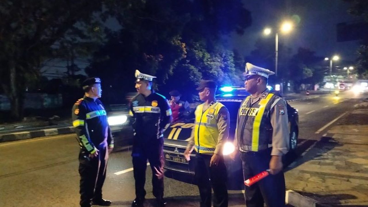 Polresta Malang Kota meningkatkan pengawasan di sejumlah ruas jalan rawan balap liar, menerapkan strategi pembubaran dan penindakan tegas demi keselamatan warga.