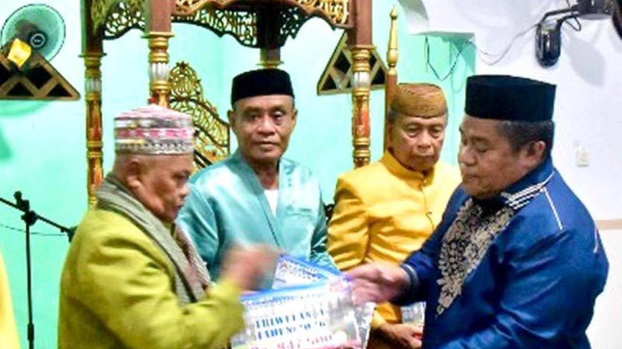 Pemerintah Kabupaten Gorontalo memulai rangkaian Tarawih Keliling bertajuk Silaturahmi Ramadhan 1477 Hijriah, upaya Pemkab Gorontalo pererat ukhuwah dan pastikan pelayanan hadir di tengah masyarakat.