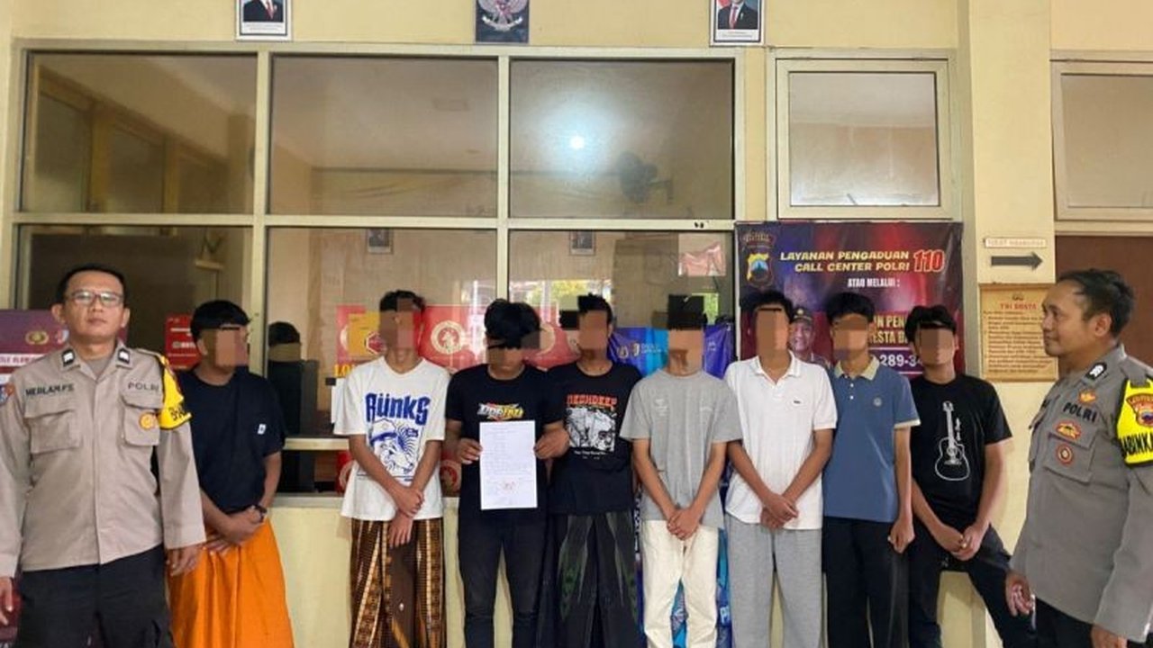 Polresta Banyumas sukses memediasi kasus dugaan pemukulan anak yang sempat viral di TikTok. Bagaimana kesepakatan damai ini tercapai dan apa pesan penting Kapolresta?