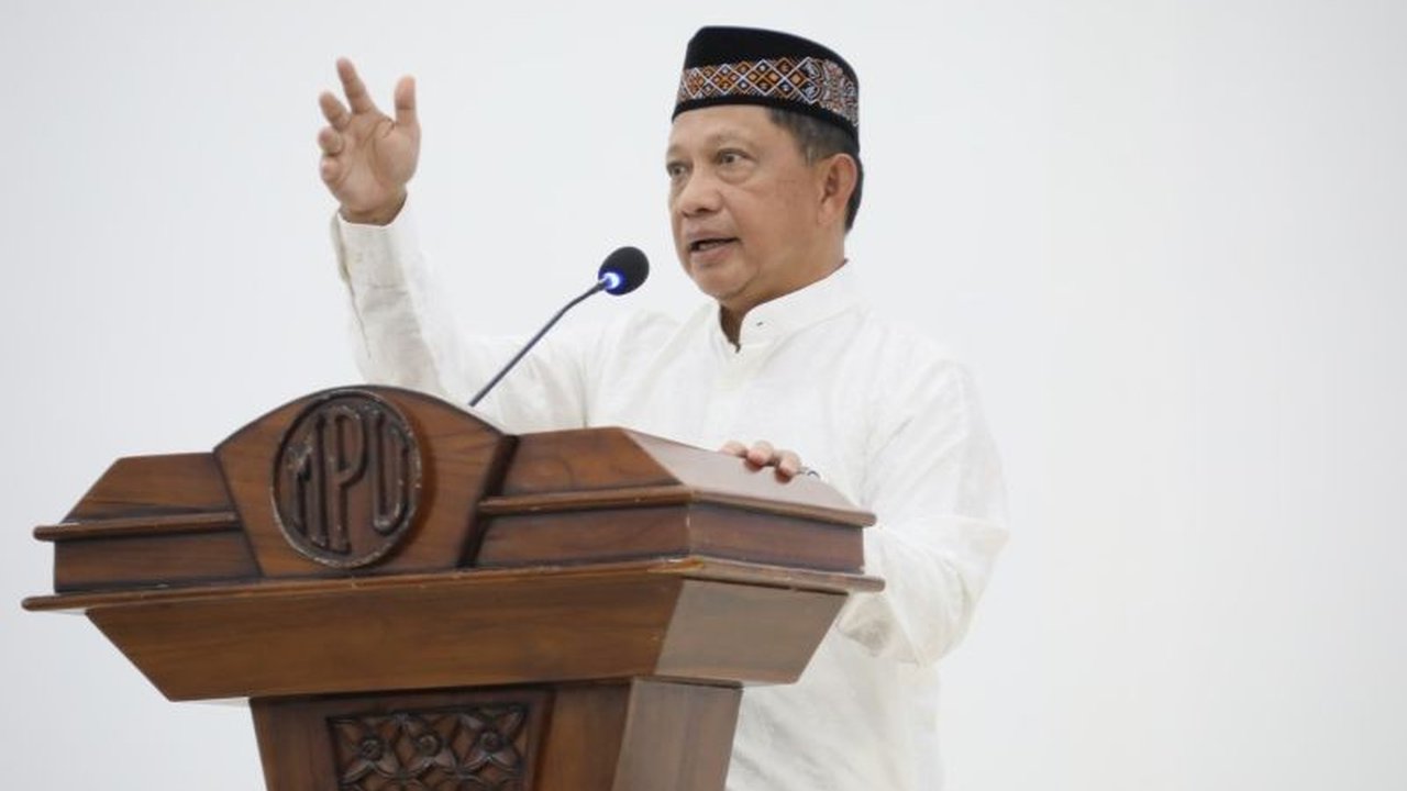 Menteri Dalam Negeri (Mendagri) Muhammad Tito Karnavian terus mendorong percepatan hunian tetap di Pidie Jaya, Aceh, sebagai prioritas utama pemulihan pascabencana. Langkah ini memastikan warga terdampak segera memiliki tempat tinggal yang layak.