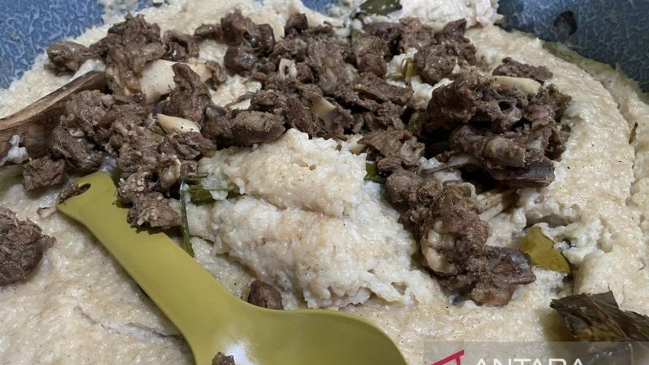 Kelezatan Bubur Harisah Cirebon menjadi simbol solidaritas dan warisan budaya yang tak lekang oleh waktu, dibagikan gratis setiap Ramadhan di Kampung Arab Panjunan.