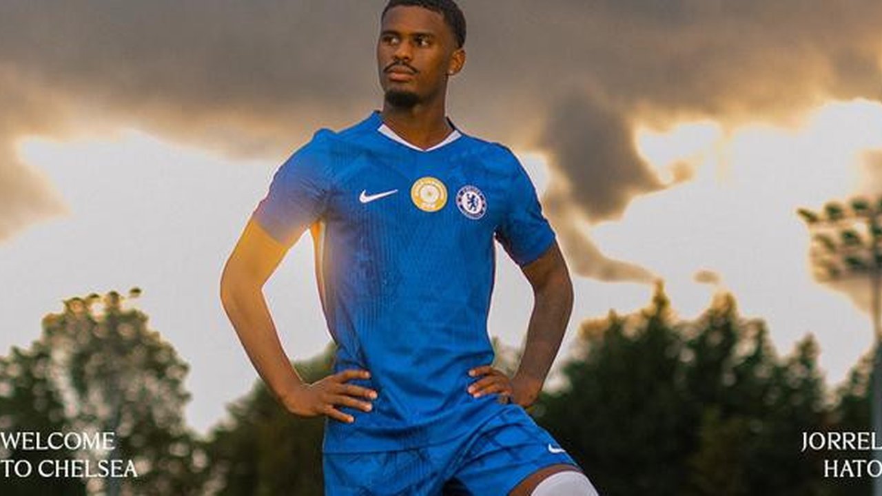 Chelsea resmi mendatangkan Jorrel Hato dari Ajax Amsterdam. (Bola.com/Dok. Chelsea)