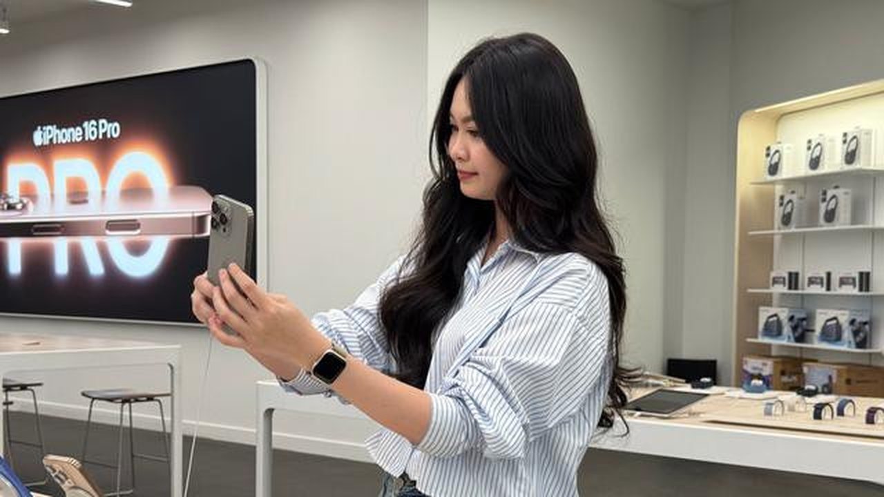 Cek harga Phone 16, iPhone 16 Plus, iPhone 16 Pro, iPhone 16 Pro Max, dan iPhone 16e yang sudahbisa dibeli di Indonesia hari ini 11 April 2025. (Doc: Istimewa)