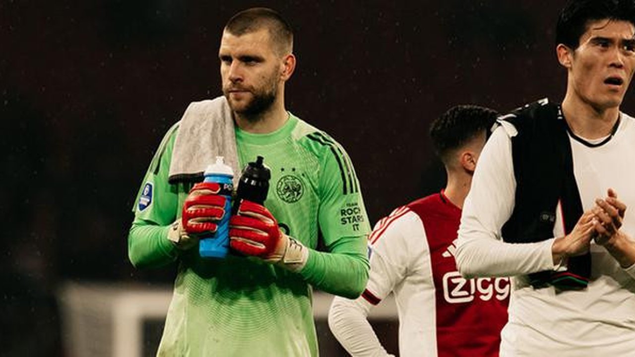Maarten Paes di Ajax Amsterdam. (Dok. ajax.nl)