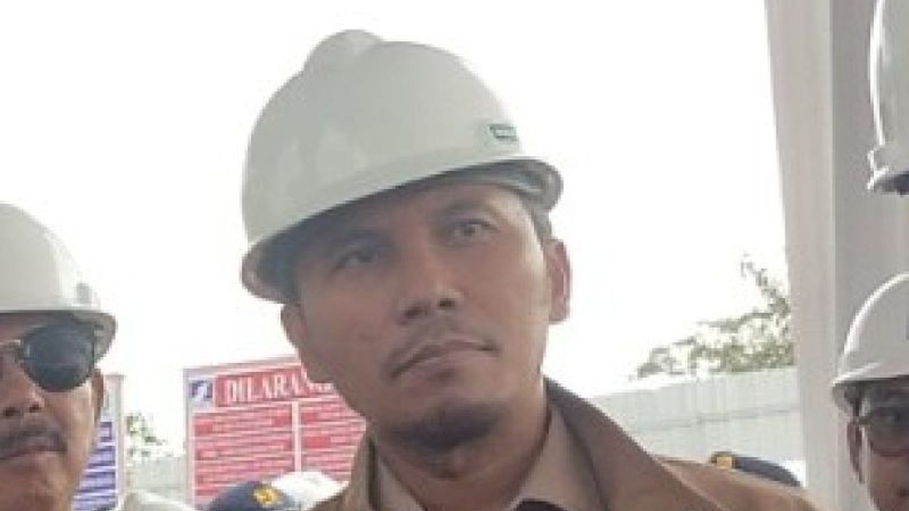 Anggota Komisi V DPR RI Edi Purwanto mengusulkan perbaikan 2.000 unit rumah tidak layak huni di Jambi melalui Program BSPS, ditargetkan terealisasi April mendatang.