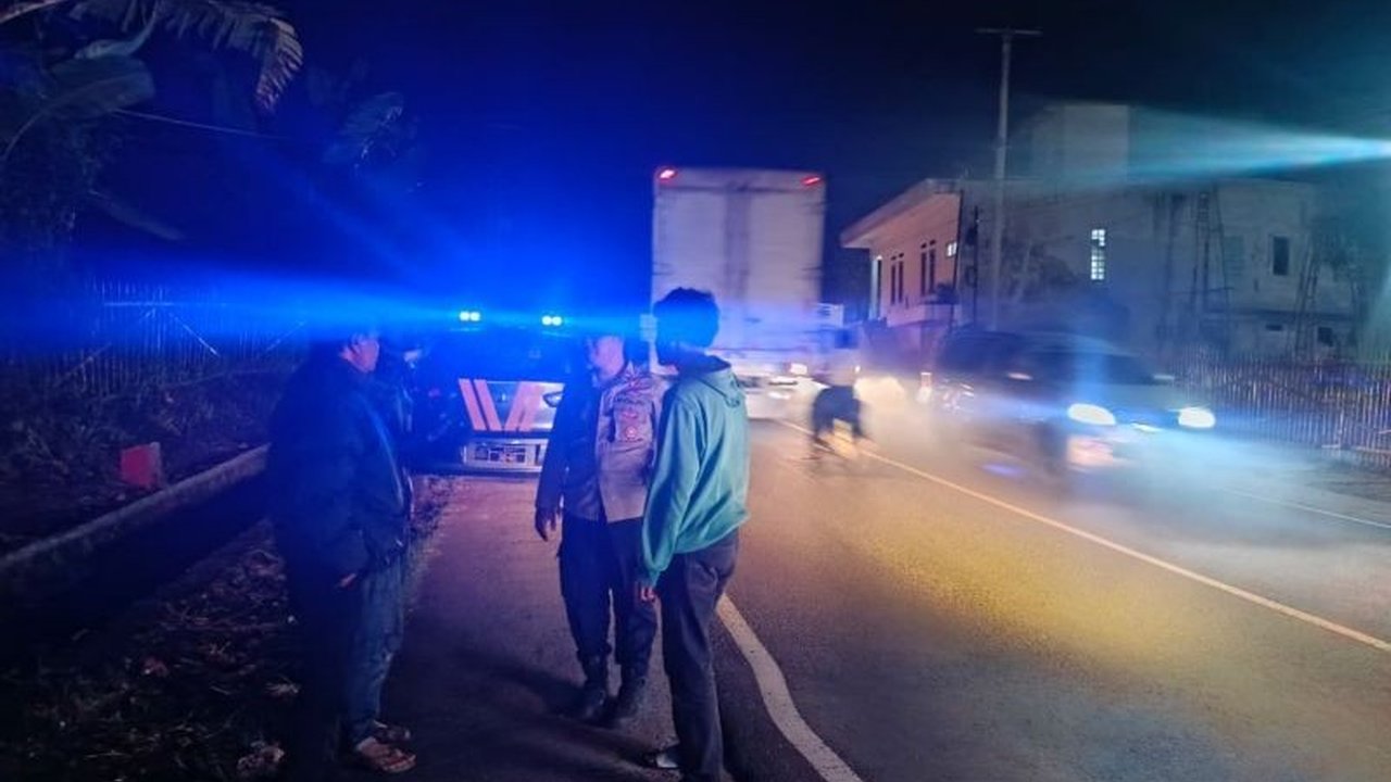 Kepolisian Resor Garut bergerak cepat mencegah aksi Perang Sarung Garut di Kecamatan Kersamanah. Simak bagaimana sinergi polisi dan masyarakat menjaga keamanan wilayah.
