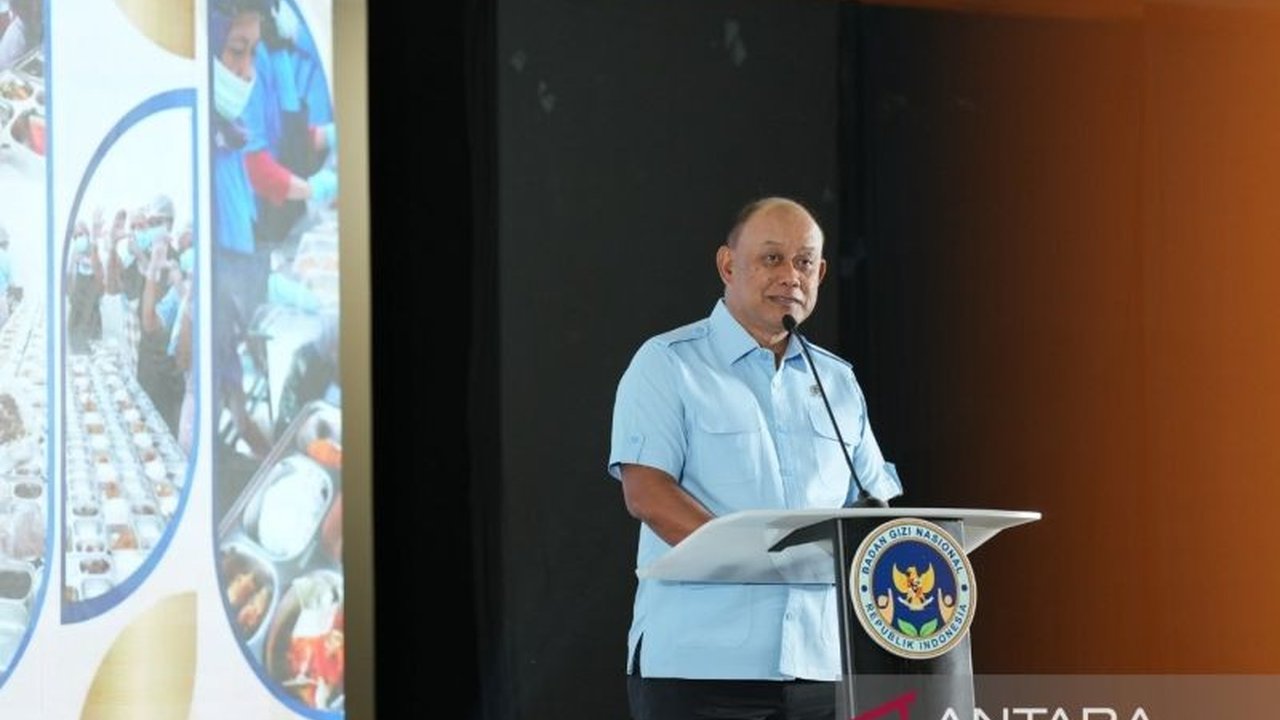 Kepala Badan Gizi Nasional (BGN) Dadan Hindayana menegaskan insentif Rp6 juta per hari untuk Satuan Pelayanan Pemenuhan Gizi (SPPG) merupakan strategi efisien, bukan pemborosan, dalam memastikan layanan gizi nasional. Kebijakan ini justru meminimalkan ris