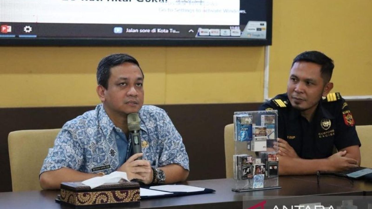 Pemerintah Kota Pekalongan bersama Bea Cukai Tegal mengintensifkan program Gempur Rokok Ilegal dengan melibatkan mahasiswa untuk memberantas peredaran rokok ilegal di wilayahnya.