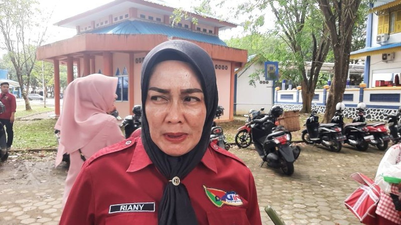 Pemerintah Kota Tanjungpinang meningkatkan stok ayam potong di pasar lokal dari 6.000 menjadi 8.000 ekor per bulan demi menjaga ketersediaan dan stabilitas harga jelang Idul Fitri 1447 H.