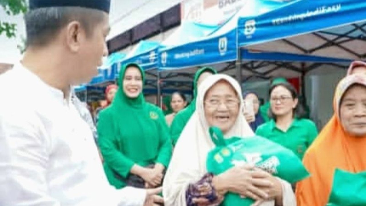 Pemerintah Kabupaten Karawang bersama Kodim 0604/Karawang menggelar Gerakan Pangan Murah Karawang dan Bazar Ramadhan untuk menjaga stabilitas harga bahan pokok serta meringankan beban masyarakat menjelang bulan suci.