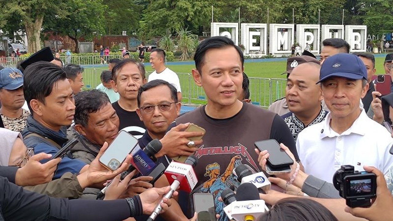 Menteri Koordinator Bidang Infrastruktur dan Pembangunan Kewilayahan (Menko IPK) AHY memberikan dukungan terhadap kesiapan Bogor sebagai tuan rumah Porprov 2026, menekankan pentingnya penguatan infrastruktur dan ruang publik.