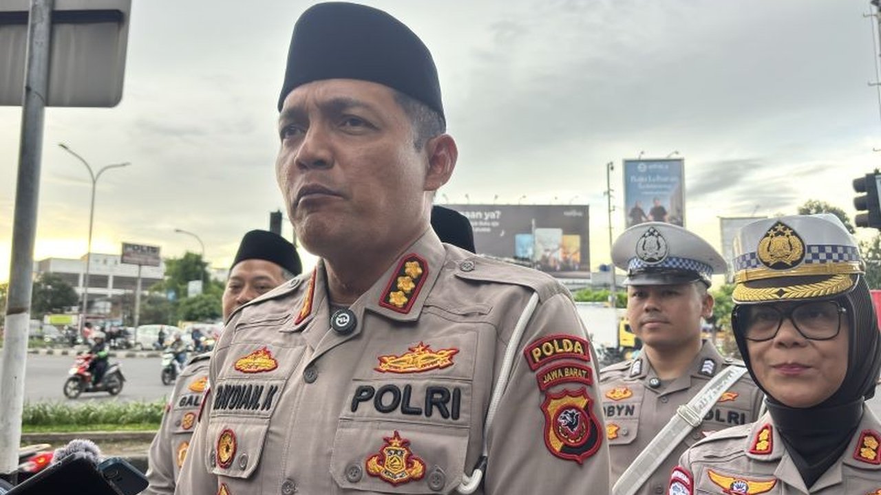Kepolisian Daerah Jawa Barat (Polda Jabar) memastikan Tol Japek II Selatan siap dibuka secara fungsional saat Lebaran 2026 untuk mengurai kepadatan kendaraan dan melancarkan arus mudik serta balik.