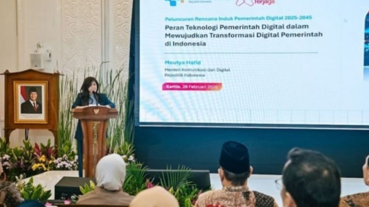 Pemerintah mengambil langkah tegas menertibkan belanja TIK untuk memastikan anggaran digital efisien dan berdampak positif pada layanan publik, sekaligus mengatasi duplikasi aplikasi.