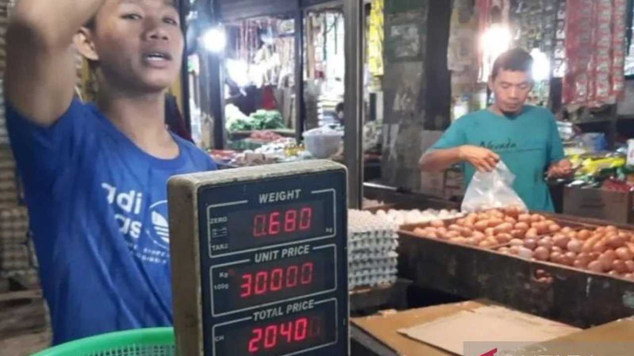 Dinas Perdagangan Kabupaten Bekasi gencar mengendalikan pasokan bahan pokok Ramadhan 1447 H. Upaya ini dilakukan untuk mencegah lonjakan harga dan memastikan ketersediaan kebutuhan masyarakat secara optimal.