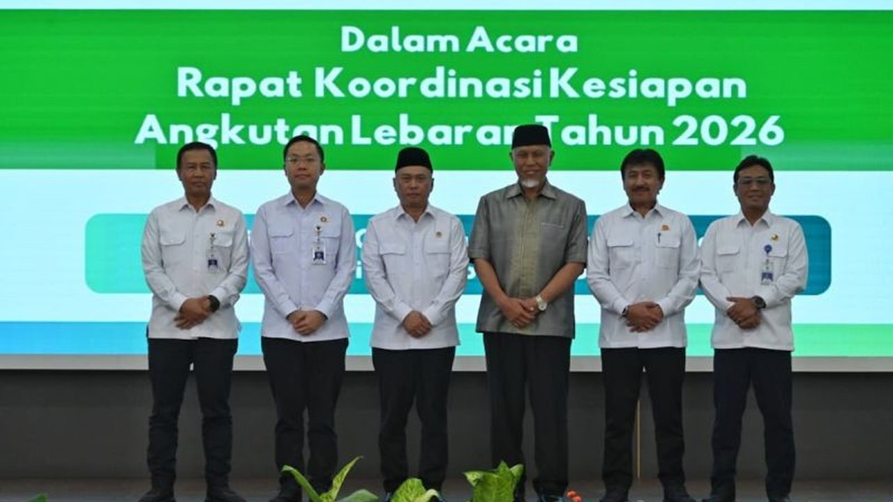 Menteri Perhubungan Dudy Purwagandhi memperkuat sinergi dengan Pemprov Sumbar demi kelancaran Angkutan Lebaran 2026 Sumbar, antisipasi jutaan pemudik kembali ke Ranah Minang.