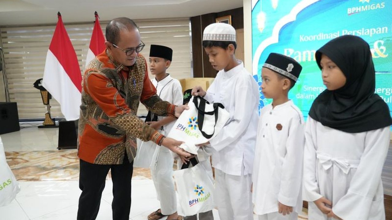BPH Migas menegaskan komitmennya dalam mengawal energi Ramadhan 2026, memastikan ketersediaan dan kelancaran distribusi BBM serta gas bumi hingga ke seluruh wilayah Indonesia untuk ketahanan energi nasional.