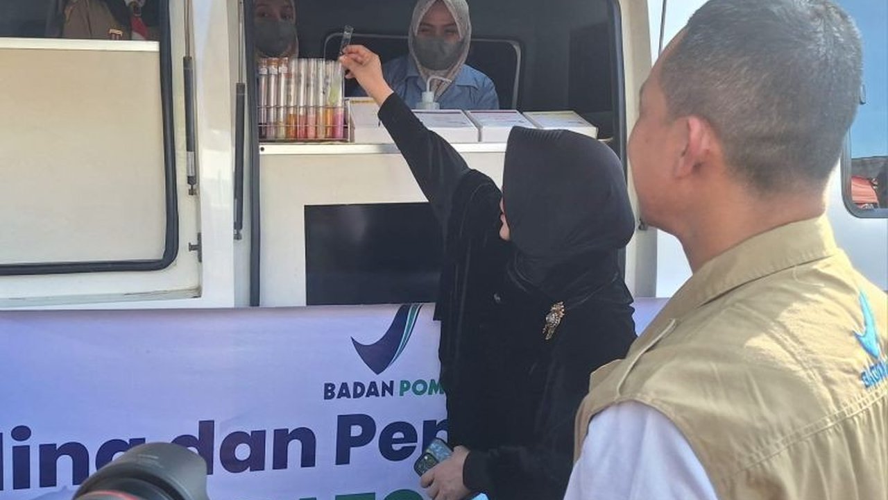 Wali Kota Banda Aceh menjamin Keamanan Takjil Banda Aceh yang dijual selama Ramadhan setelah hasil uji BPOM menunjukkan tidak ada bahan berbahaya, menandakan kesadaran pedagang meningkat.