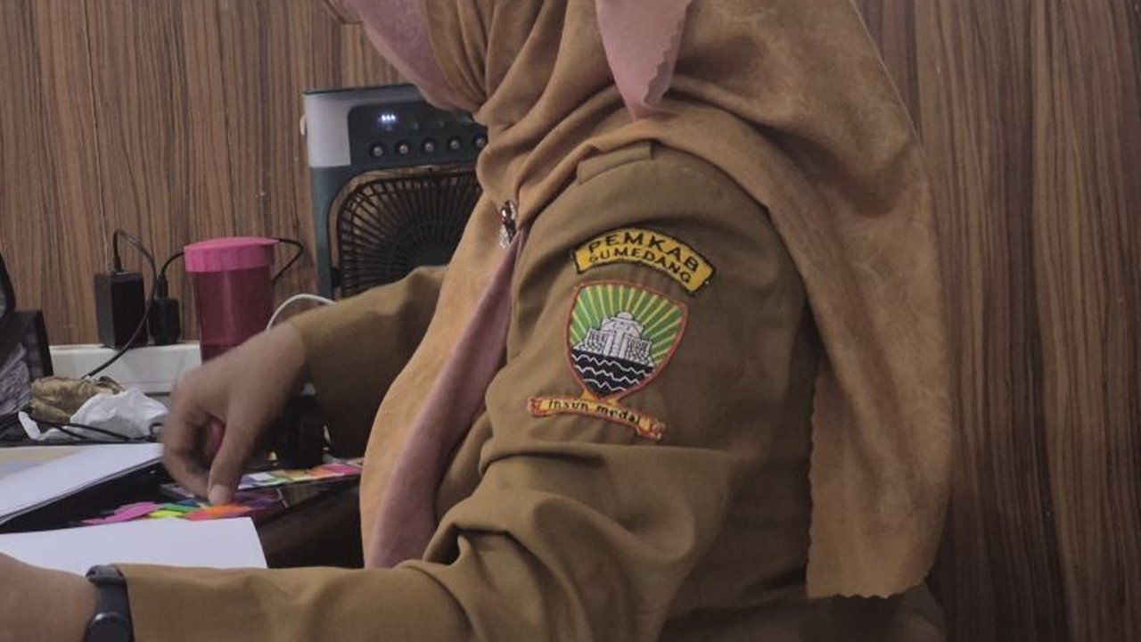 Pemerintah Kabupaten Sumedang mengintensifkan penguatan sistem Perizinan Satu Pintu secara terintegrasi guna memberantas praktik pungutan liar dan mengoptimalkan iklim investasi di daerahnya.