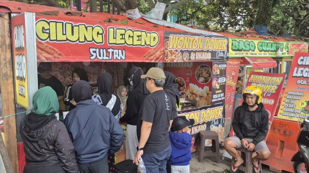 Pemerintah Kabupaten Sumedang memperketat pengawasan takjil Ramadhan tahun ini. Langkah ini diambil untuk menjamin keamanan pangan dan kesehatan masyarakat selama bulan puasa, khususnya terkait kebersihan takjil Ramadhan.