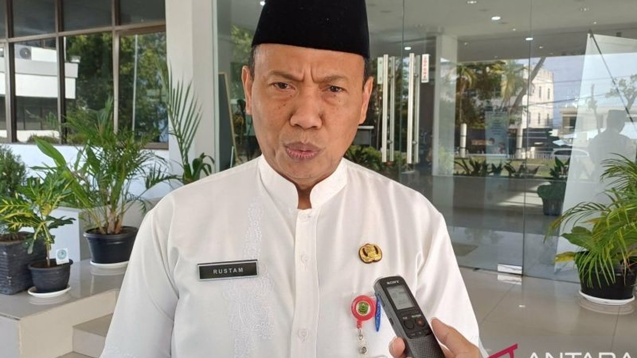 Dinas Kesehatan Kota Tanjungpinang terus menggalakkan program Cek Kesehatan Gratis (CKG) untuk deteksi dini penyakit. Simak target ambisius Dinkes Tanjungpinang untuk tahun 2026 yang menyasar hampir 100 ribu penduduk.