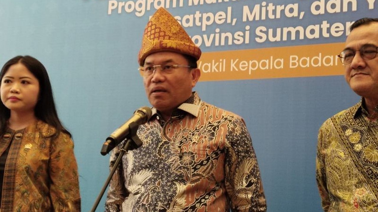 Badan Gizi Nasional (BGN) mewajibkan seluruh Satuan Pelayanan Pemenuhan Gizi (SPPG) aktif di media sosial untuk edukasi gizi seimbang dan pola makan sehat, demi memperluas literasi gizi masyarakat.