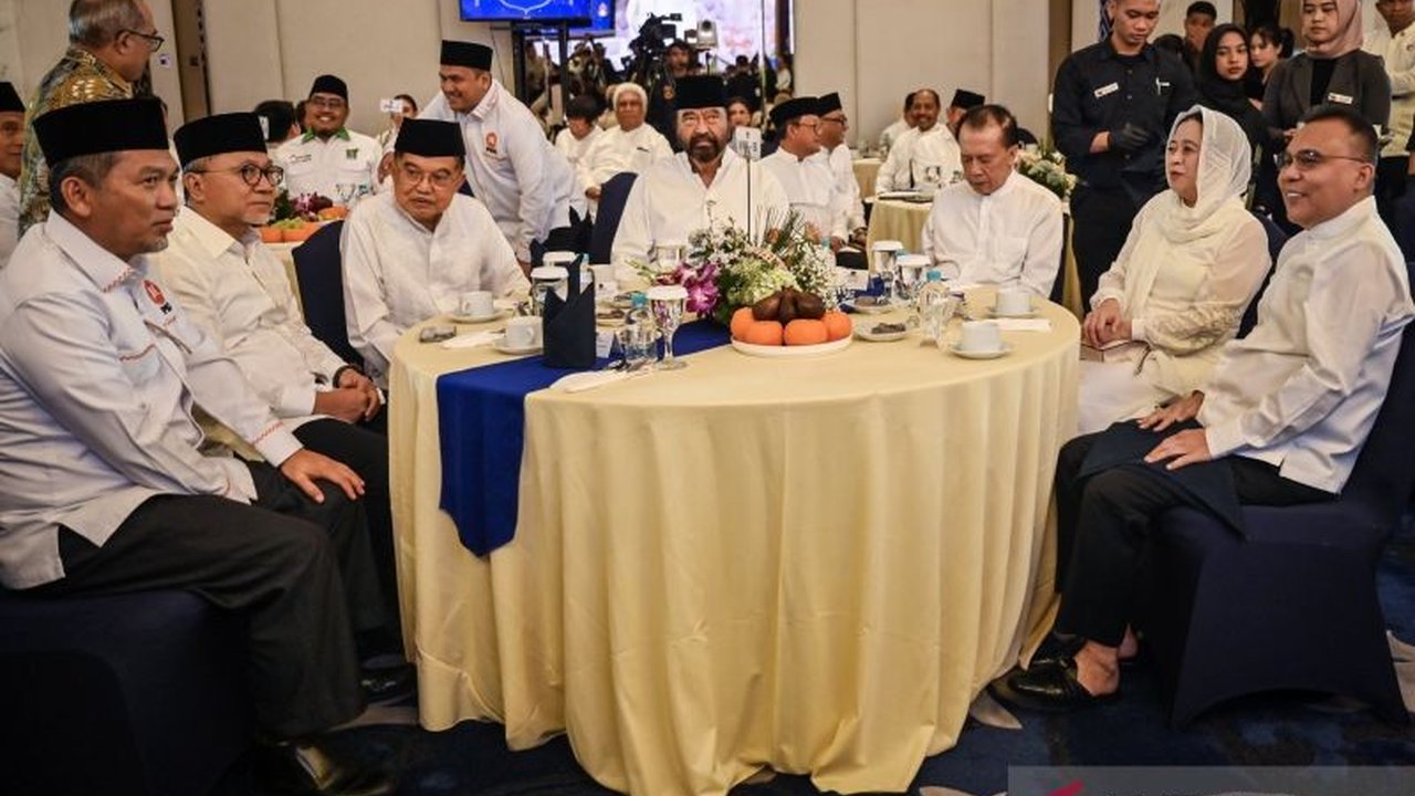 Mantan Wapres Jusuf Kalla menyoroti serius dampak konflik Iran-AS-Israel yang dapat memicu kelangkaan BBM di Indonesia, mengancam stabilitas ekonomi nasional.