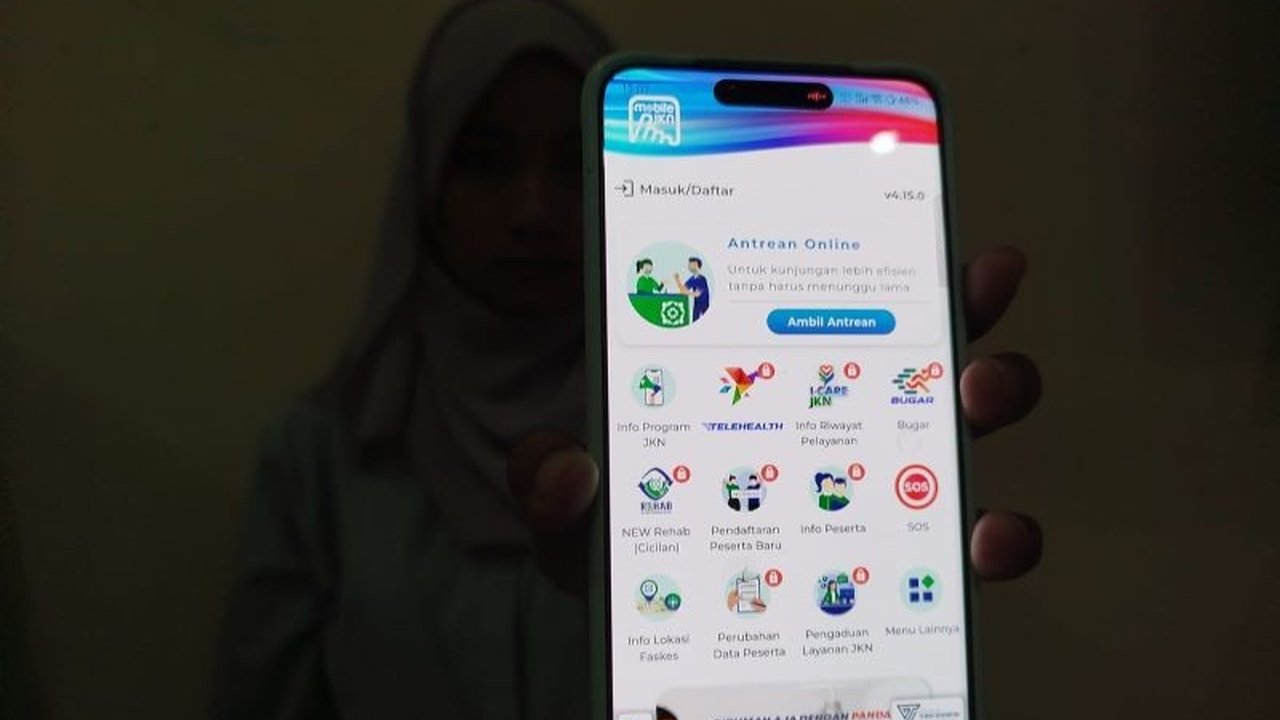 Sebanyak 3.044 peserta PBI-JKN Ponorogo kembali diaktifkan setelah penyesuaian data, memastikan warga prasejahtera tetap tercover layanan Jaminan Kesehatan Nasional.