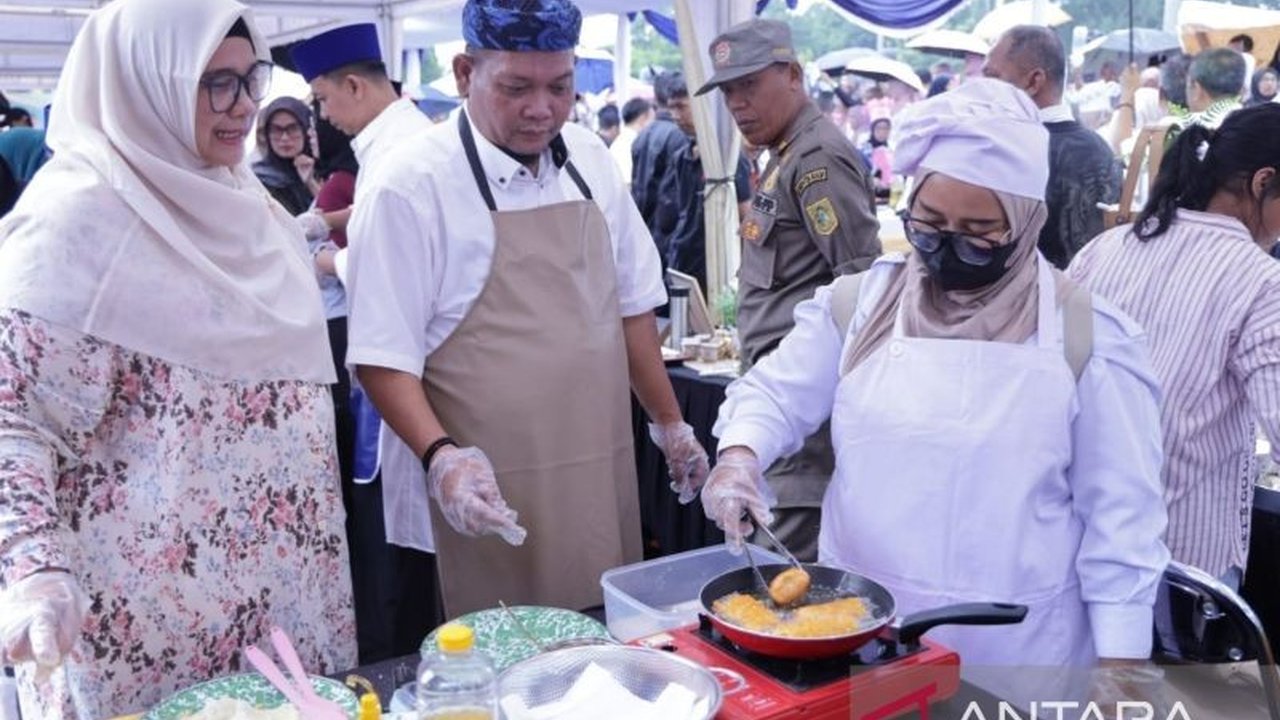 Pemerintah Kabupaten Bogor sukses menggelar Pesona Ramadhan Bogor Berbagi 2026, menampilkan lomba memasak yang melibatkan 255 peserta untuk menggerakkan UMKM dan kreativitas kuliner daerah.