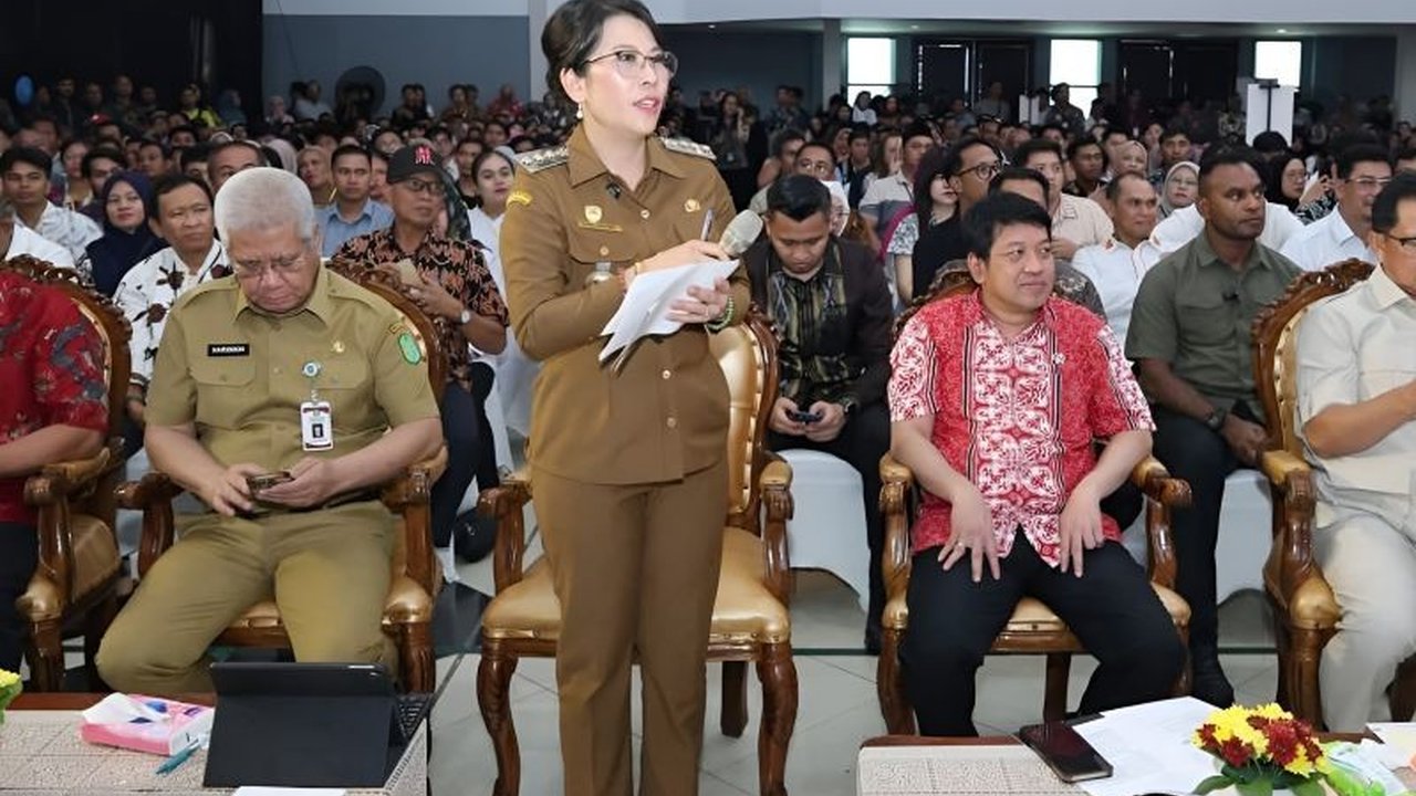 Pemerintah Kota Singkawang berkomitmen penuh mendukung percepatan administrasi pembiayaan perumahan dan optimalisasi penyerapan KUR Perumahan, membuka akses hunian layak serta memajukan UMKM di wilayahnya.