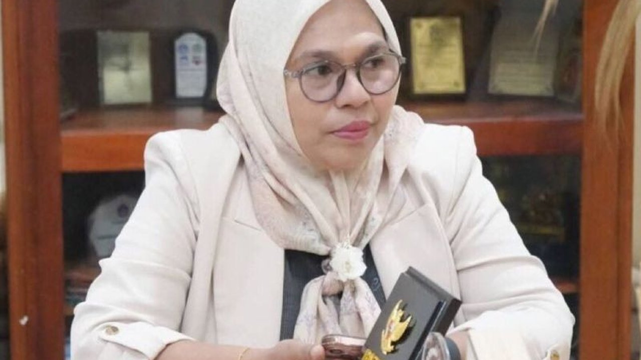 Universitas Pattimura (Unpatti) Ambon melaporkan 15 mahasiswanya ke polisi atas dugaan pembakaran kampus dan perusakan fasilitas, menyusul aksi demonstrasi yang berujung anarkis dan menimbulkan kerugian materiil.