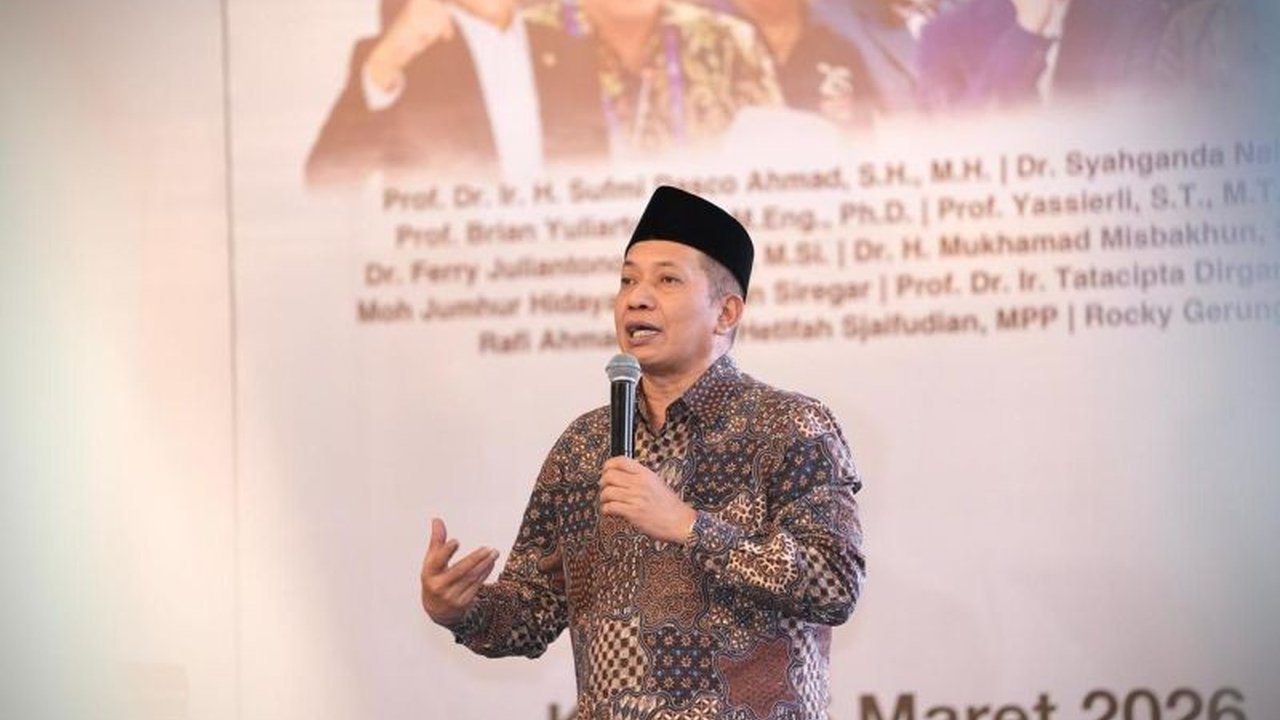 Menteri Koperasi Ferry Juliantono menyoroti peran krusial program Kopdes Merah Putih sebagai penentu masa depan koperasi di Indonesia, sekaligus implementasi nyata ekonomi kerakyatan Presiden Prabowo Subianto.