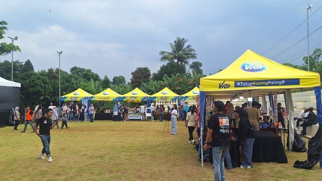 Pemerintah Kota Depok melalui DKP3 menggelar Gerakan Pangan Murah Depok untuk memastikan ketersediaan kebutuhan pokok dengan harga terjangkau dan menjaga stabilitas harga pangan di wilayah tersebut.