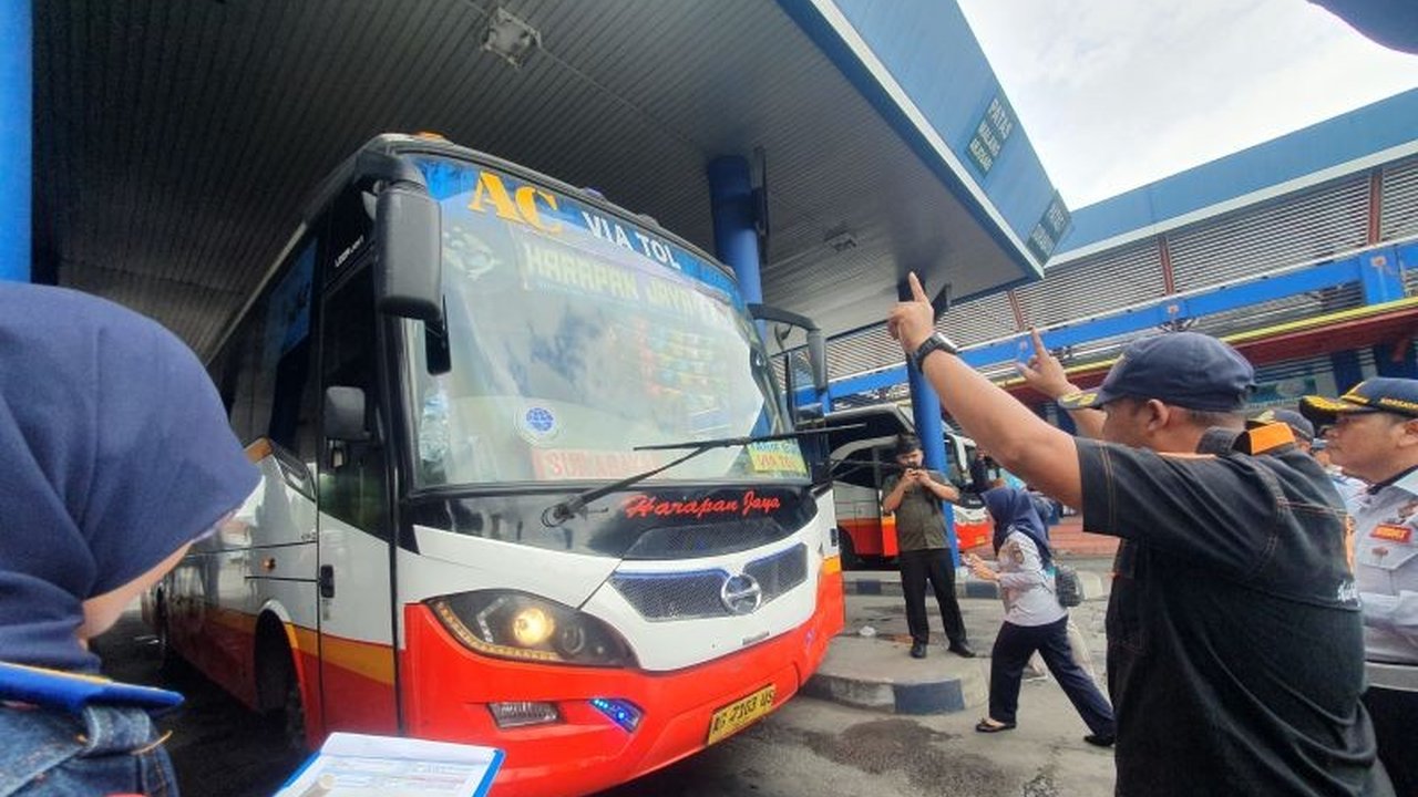Dinas Perhubungan (Dishub) Tulungagung akan menggelar Ramp Check Angkutan Umum menjelang Lebaran 2026 untuk memastikan kelaikan kendaraan demi keselamatan penumpang mudik.