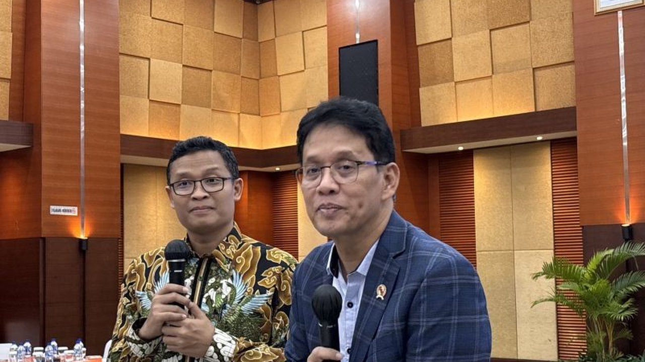 Menteri Keuangan Purbaya Yudhi Sadewa menegaskan kebijakan pajak THR swasta dijalankan secara adil, menyusul sorotan publik. Ia menyarankan pegawai swasta menyampaikan aspirasi kepada pimpinan perusahaan masing-masing untuk mencari solusi.