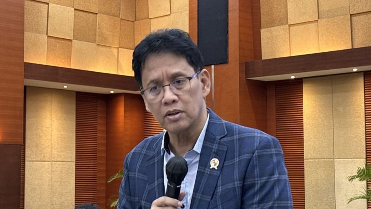 Menteri Keuangan Purbaya Yudhi Sadewa menjamin alokasi Anggaran Pendidikan tetap utuh sebesar 20 persen APBN, tidak akan berkurang meski ada program Makan Bergizi Gratis. Simak detailnya!